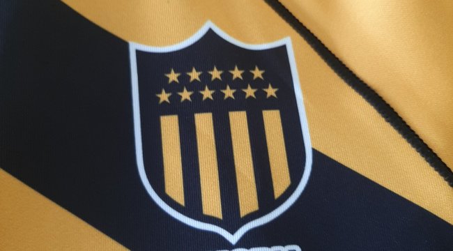 imagen de ¡Peñarol llegó al Rugby!