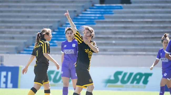 imagen de Fútbol Femenino | Peñarol 3-0 Defensor Sporting